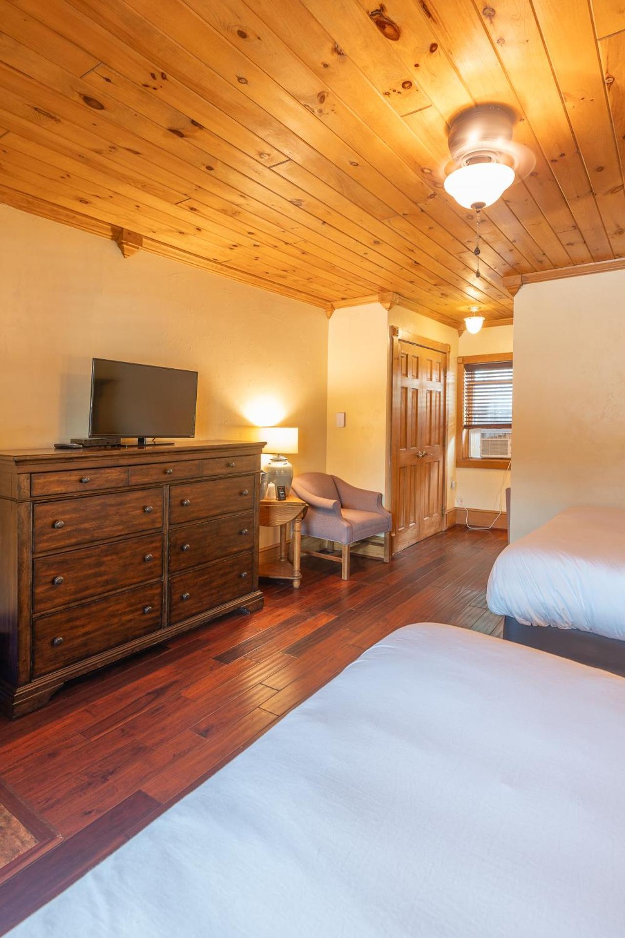 Ridgeway Inn - Блоуинг Рок Екстериор снимка